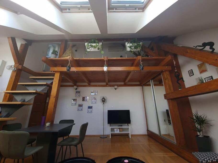 Captain Misha'S Place Belgrade Exterior photo